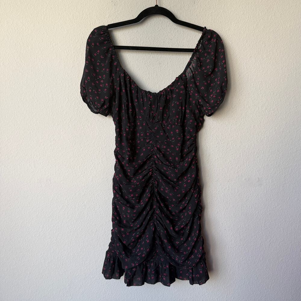 NWT NEW Victoria + Sophia Dark Floral Ruched Ruffle Mini Dress Size M